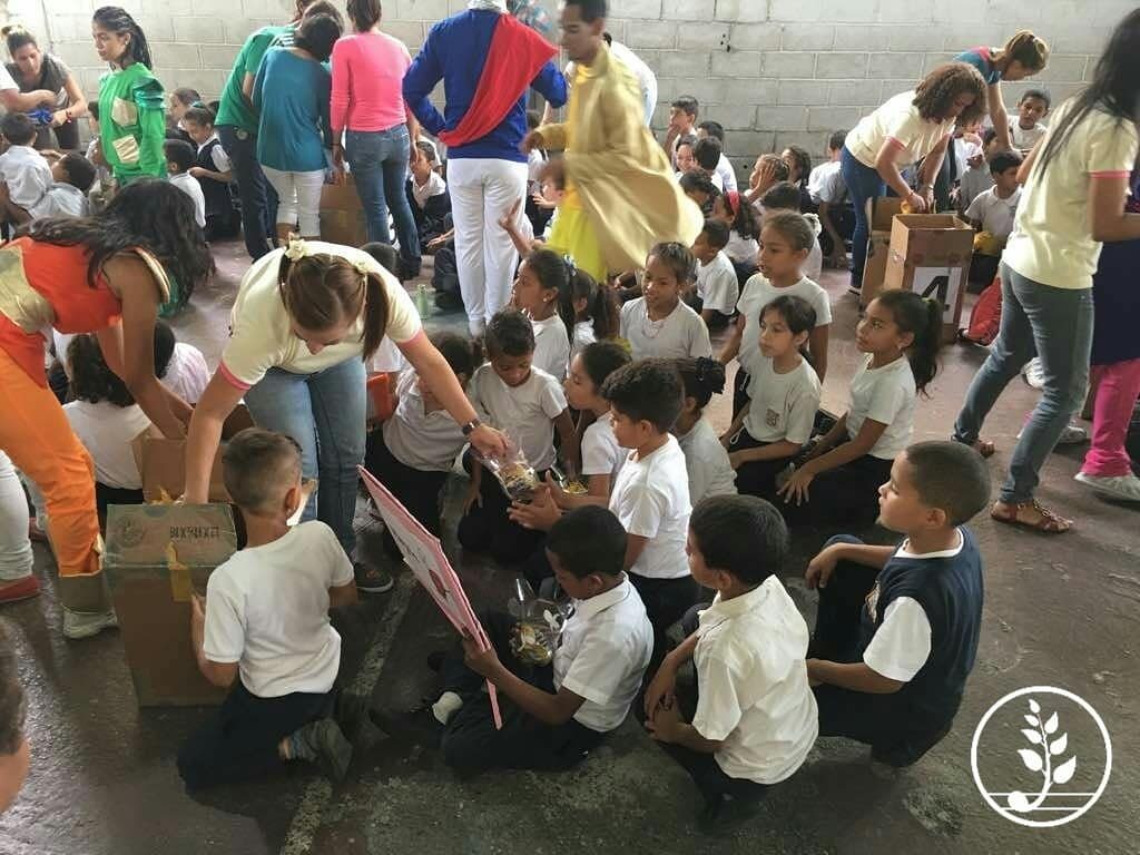 Actividad de Jezreel – Colegio Ramón Díaz Sánchez – San Martin en Caracas-Venezuela